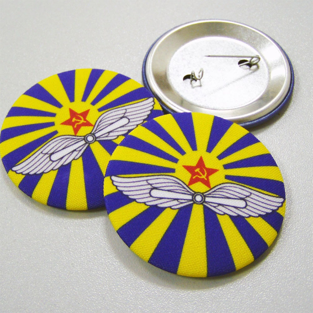 тканевые значки с эмблемами