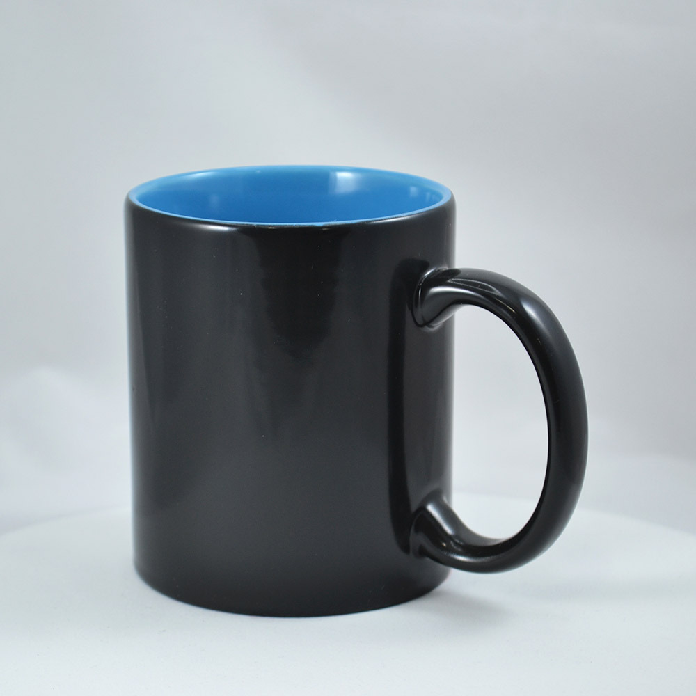 Кружка-хамелеон Кружка-хамелеон голубая внутри меняет цвет при нагревании 